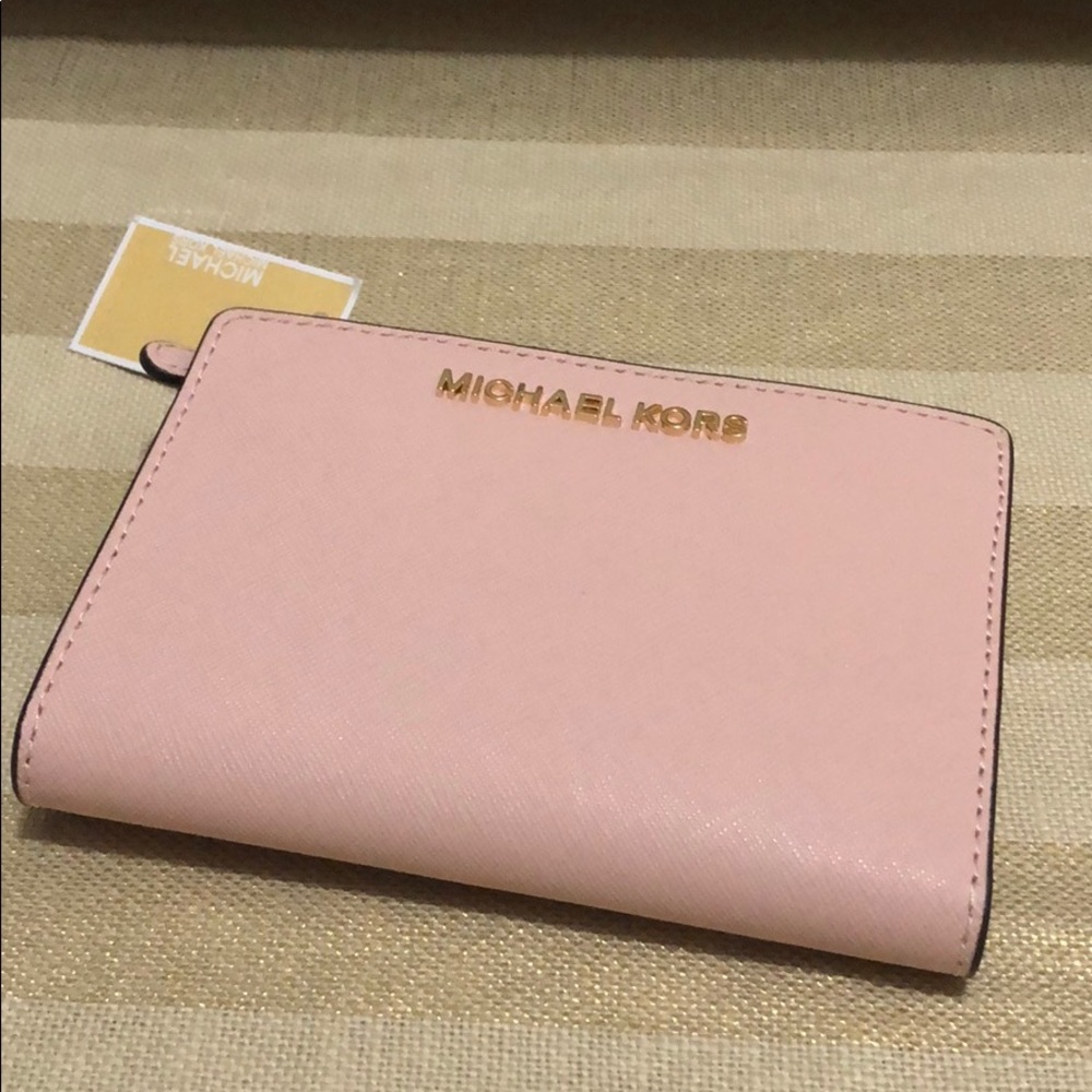 Michael Kors Wallet Light Pink